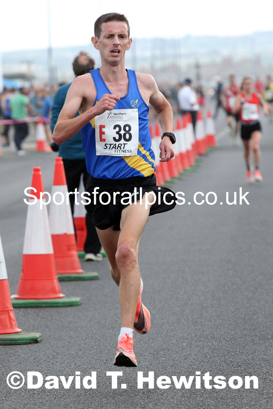 Senior mens 6 stage relay, 2021 Northern 6 and 4 Stage and Young Athletes Road Relays, Redcar. Photo: David T. Hewitson/Sports for All Pics